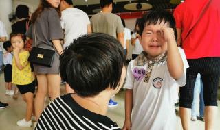 熬到孩子上幼儿园妈妈发朋友圈的句子 开学妈妈发的朋友圈