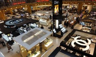 2023年9月法国巴黎老佛爷消费有活动吗 巴黎老佛爷百货公司