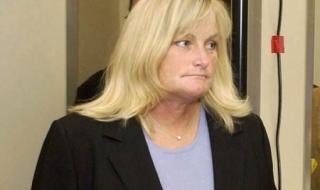 迈克尔杰克逊和Lisa是什么关系 迈克尔杰克逊的妻子